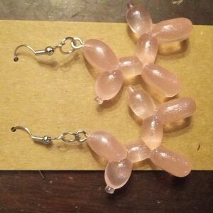 Balloon animal pierced earrings (poodle)